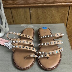 Sincerely Jules Tan Sandals with Silver Accents